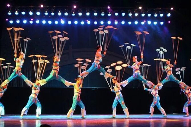 Private Tour to Pearl Market Acrobatic Show & Peking Duck Dinner - Peking duck at 大碗居, what you learn and how you actually eat it