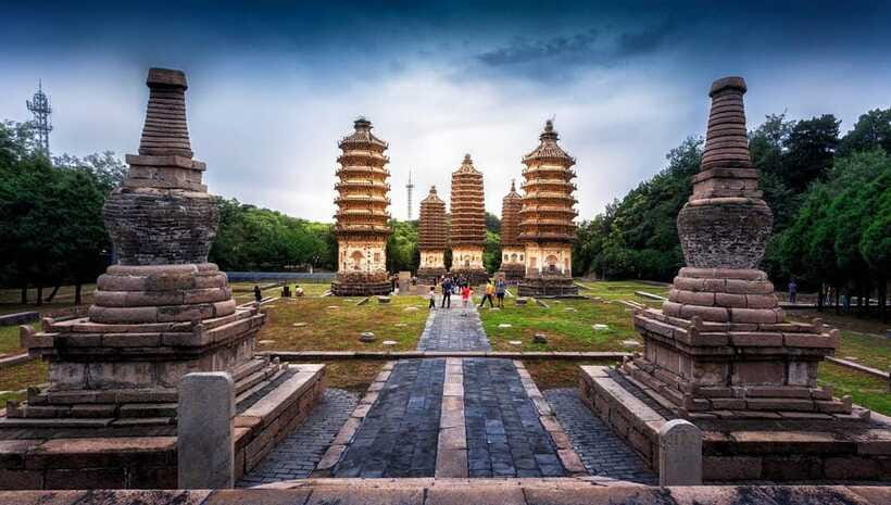 Private Tour to Yinshan Pagoda Forest w/Optional Activities - Lunch timing: included on guided days, on your own for transport only