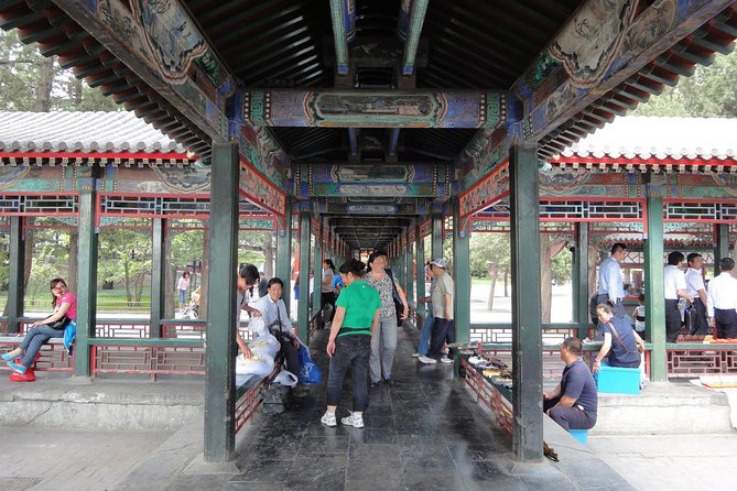 Private Transfer to Mutianyu Great Wall and Summer Palace with A Guide - Timing, pacing, and comfort for an 8-hour day