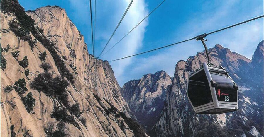 Private Xian Mt. Huashan Adventure Tour: Explore in Your Own - Guides make the difference, and you can feel it