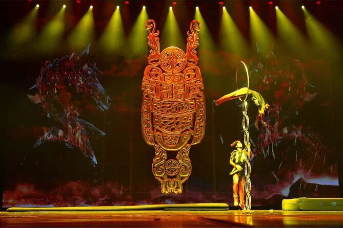 Red Theater Beijing Acrobatic Show Tickets Discount - What the Show Feels Like Once the Lights Go Down
