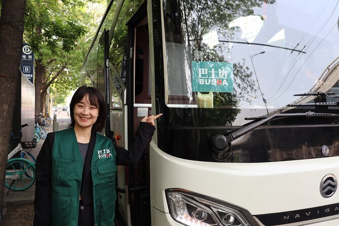 Return Bus to Mutianyu Great Wall - The bus ride experience: comfortable, but watch the audio