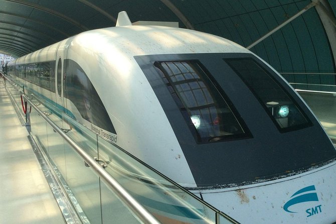 Round-trip Transfer by High-Speed Maglev Train: Shanghai Pudong International Airport - Guide and Driver Quality: Usually Excellent, With a Few Caveats