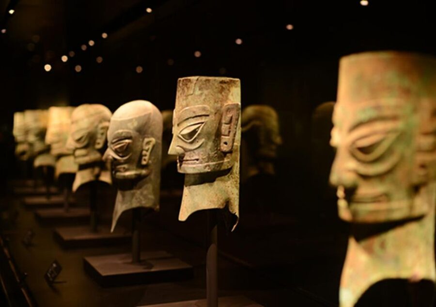 Sanxingdui Museum Small Group Tour with Optional Panda Base - What You’ll Actually See: Masks, Jade, Bronze, and Ceremony