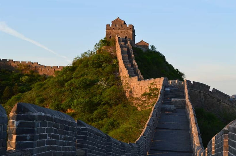 Self-guided challenging hiking from Jinshanling to Gubeikou - Jinshanling section: brick steps, watchtower rhythm, and photo-friendly angles