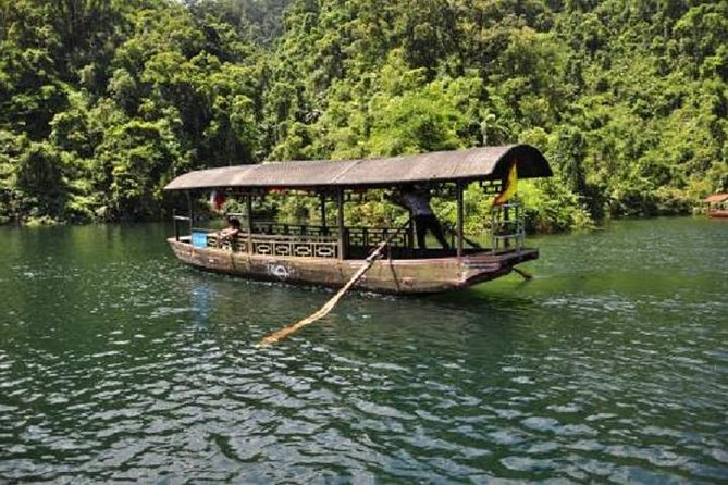 Seven Star Crag and Dinghu Mountain private day tour from Guangzhou - Dinghu Mountain Resort, waterfalls and temple time with a scenic spot car
