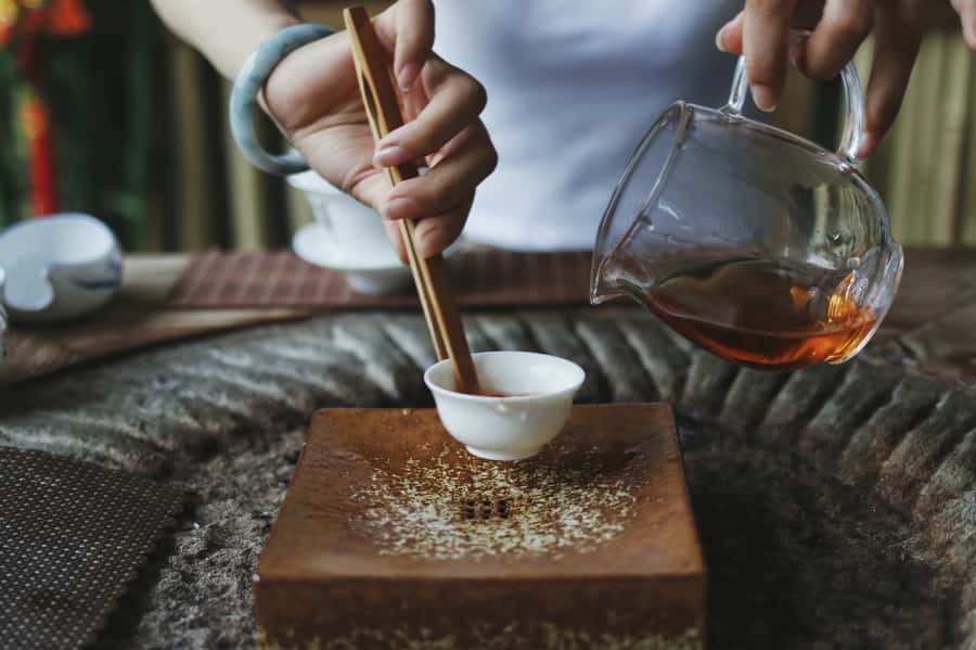 Shanghai 3-Hour Afternoon Tea Tasting and Dessert Tour - Huaihai Road is the real Shanghai testing ground