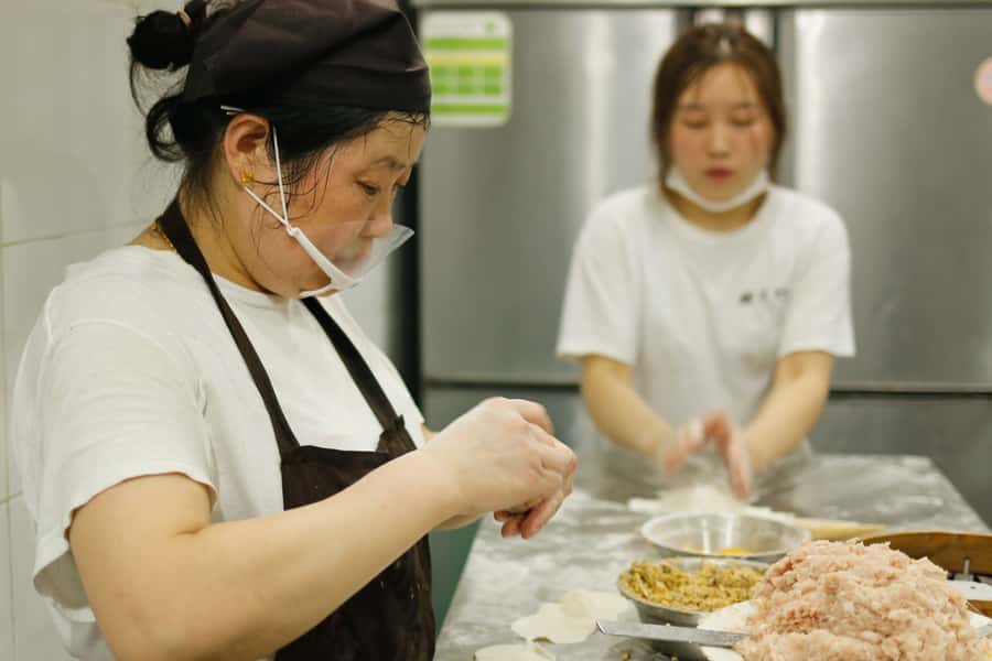 Shanghai: 3-Hour Local Food Tasting Tour - Dessert shop finale: moon cakes plus sweet-and-salty lessons