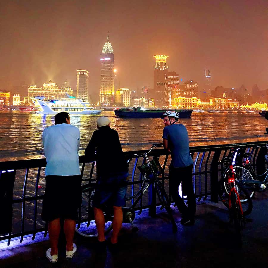 Shanghai Charming Night Small Group Bike Tour - Tianzifang on Taikang Road, crafts and narrow lanes