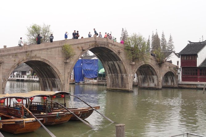 Shanghai Day Tour to Zhujiajiao Water Town, Yu Garden, Bazaar, Bund - Price and what you actually get for $229