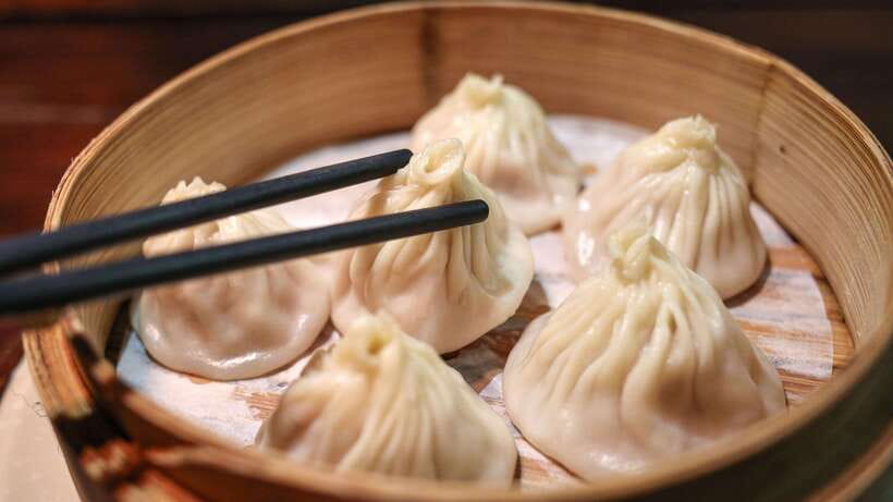 Shanghai: Evening Walking Food Tour - Xiaolongbao made practical, not just tasty