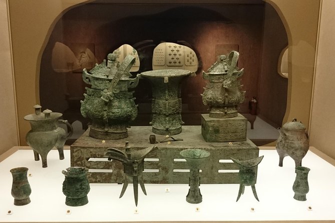 Shanghai Half Day Morning or Afternoon Sightseeing Tour - Jade Buddha Temple: Burma Jade Statues and a Calm Pause from Shopping Stops
