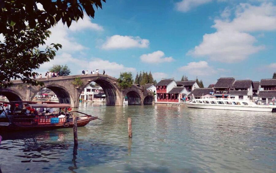 Shanghai Highlights and Zhujiajiao Water Town Private Tour - Key Highlights You Actually Get