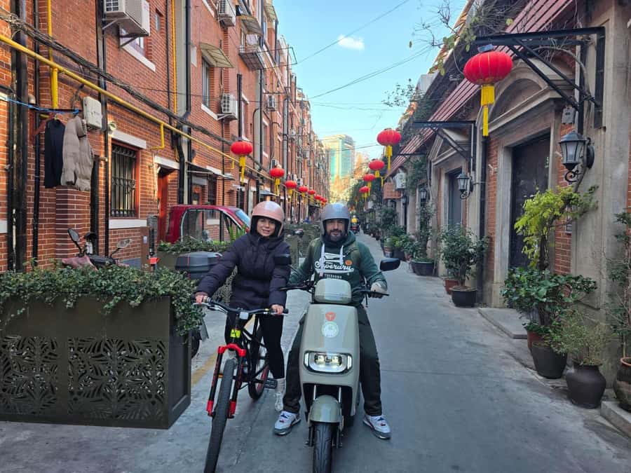 Shanghai Must-See and Foodie Test Bike Tour( Day & Night) - What I think is the best fit for you