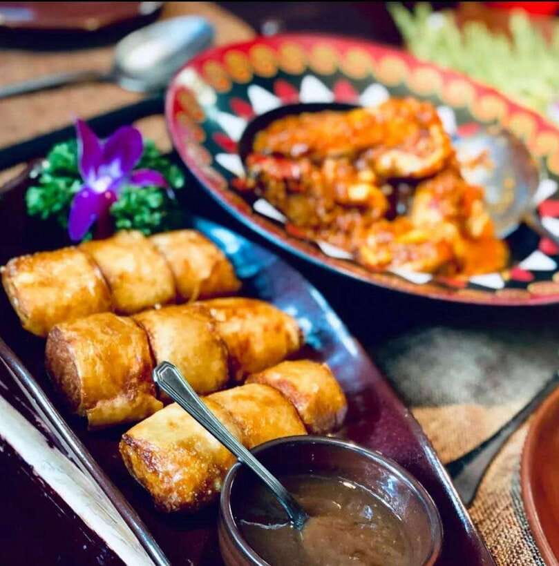 Shanghai Night River Cruise VIP Seat with Authentic Dinner - Dinner Off the Boat, Done Right: Classic Shanghai Comfort Food