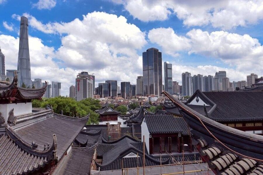 Shanghai : Old Town Private Walking Tour - Yuyuan Old Street: old-town lanes with real life