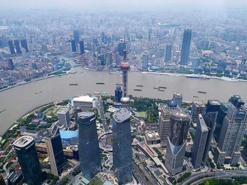 Shanghai One Day City Private Tour by German-Speaking Guide - Pudong’s futuristic skyline, skybridge walking, and observation decks