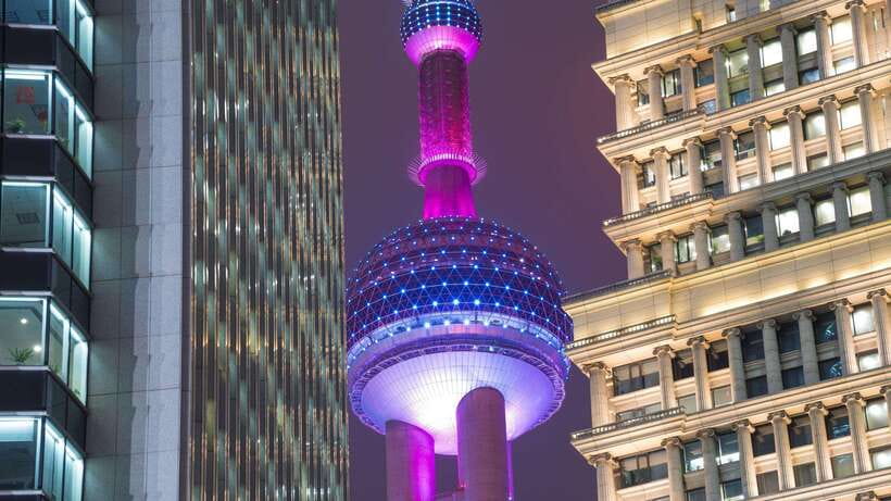 Shanghai: Oriental Pearl Tower Entry Ticket with PDF Guide - Getting the timing right: observation decks, show, and pacing