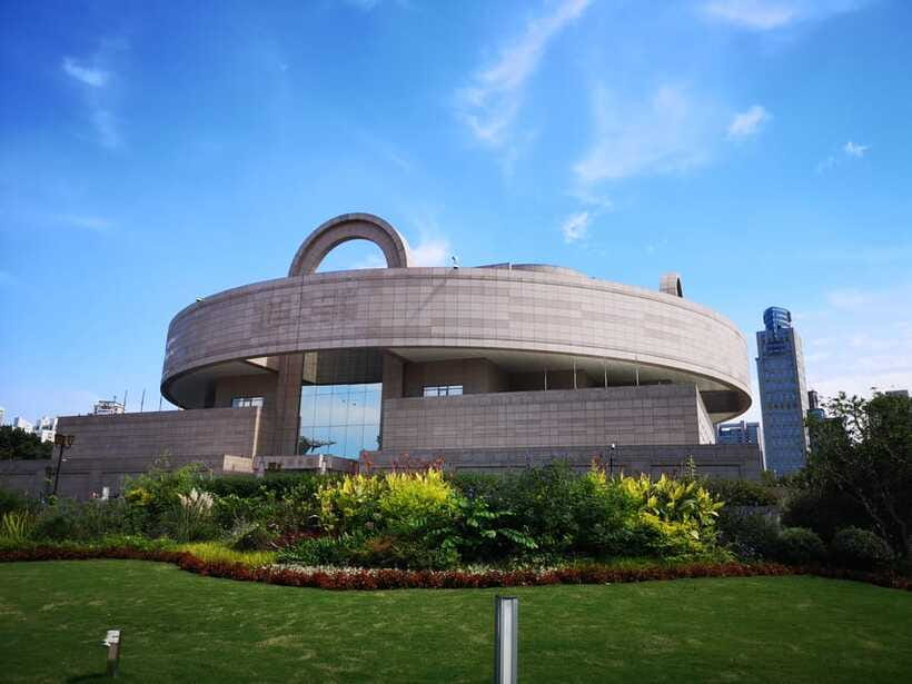 Shanghai: Private Tour of the Shanghai Museum - Jade Gallery, Purity Symbolism and Thousands-Year Craft