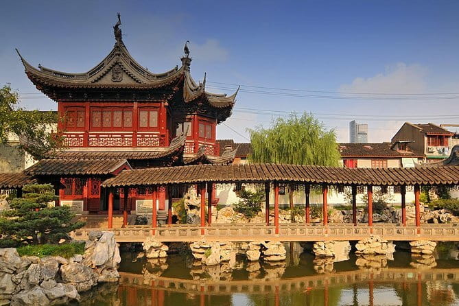 Shanghai: Yu Garden Admission Ticket - Yu Garden in plain terms, what you are walking into