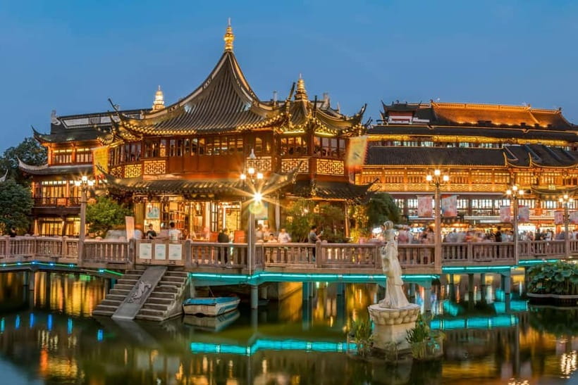 Shanghai: Yu Garden Entry Ticket with PDF Guidebook - Crowd reality around Yu Garden, and how to keep it pleasant