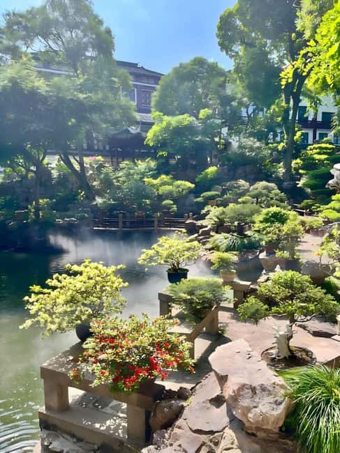 Shanghai: Yu Garden with Entry Tickets(optional) - Getting there without stress: Yu Garden Metro Line 10 and New North Gate buses