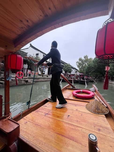 Shanghai: Zhujiajiao Water Town with Calligraphy Experience - Traditional boat ride: seeing Zhujiajiao from the water