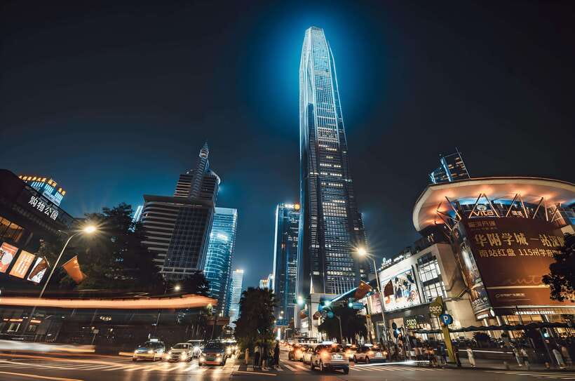 ShenZhen: Tallest Building with Luxury Meal on Highest Floor - The Luxury Seafood Meal: Why Dining At Height Feels Different