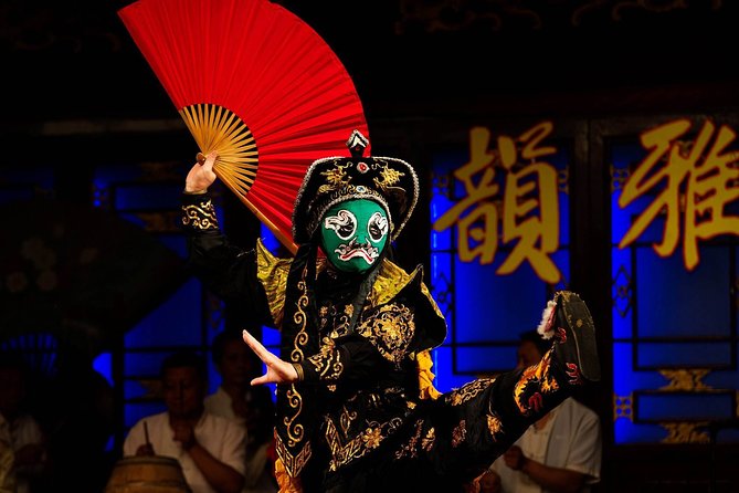 Sichuan Culture Opera Show in Chengdu - VIP Upgrades: Massage, Ear Cleaning, and Costume Dressing for Photos