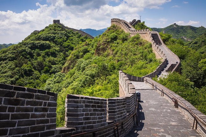 Skip-the-Line: Mutianyu Great Wall Daily Shuttle Bus Tour - Lunch at the Great Wall restaurant: included, timed, and easy