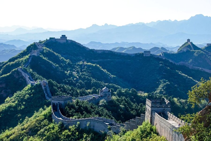 Small-Group Mutianyu Great Wall Tour With lunch And Ticket - Hiking Mutianyu’s eastern section: towers, parapets, and photo stops