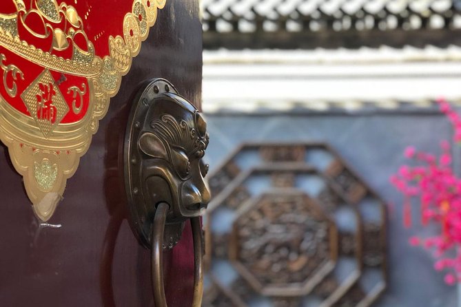 Summer Palace, Hutong Rickshaw, Lama and Confucius Temple Tour - Lama Temple (Yonghegong): Tibetan-style art and two-emperor connections