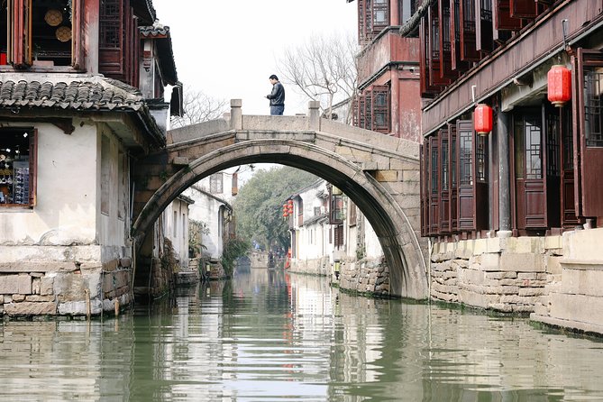 Suzhou and Zhouzhuang Water Village Day Trip from Shanghai - Price and logistics: what $135 buys you