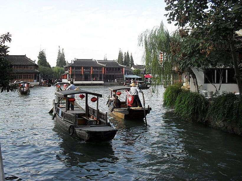 Suzhou and Zhujiajiao Private Guided Day Trip from Shanghai - The Private Gondola Ride on the Ancient Canal