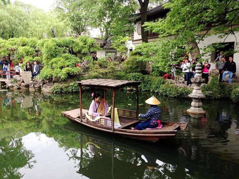 Suzhou and Zhujiajiao Private Guided Day Trip from Shanghai - Zhujiajiao: Stone Lanes, Crafts, Snacks, and Local Life