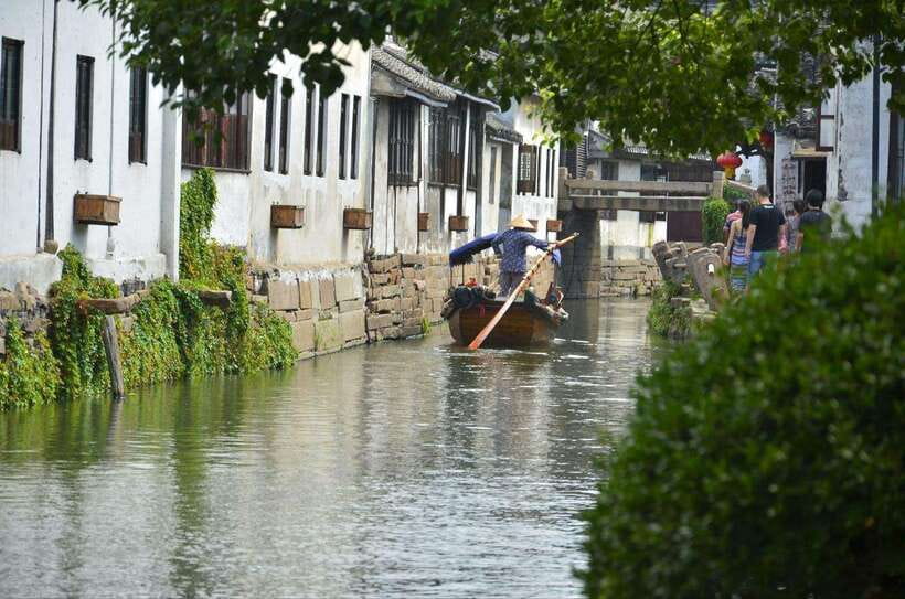 Suzhou Flexible Guided Day Trip from Shanghai by Private Car - Door-to-door comfort from Shanghai, no bullet train needed