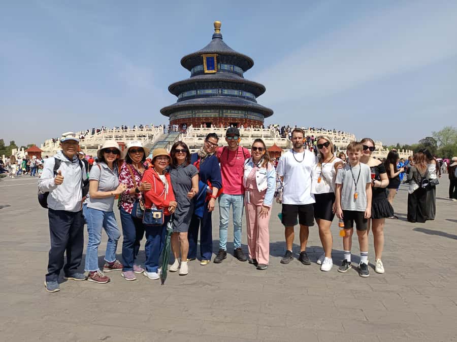 Temple Heaven, Summer Palace, Lama Temple, Hutong Bus Tour - Hutong walking break: old Beijing lanes with time to choose lunch