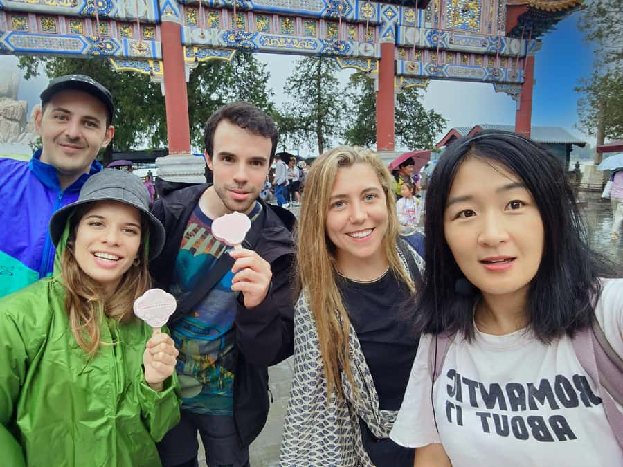 Temple Heaven, Summer Palace, Lama Temple, Hutong Bus Tour - Imperial Waterway Cruise option: entering by boat and how it can change your timing