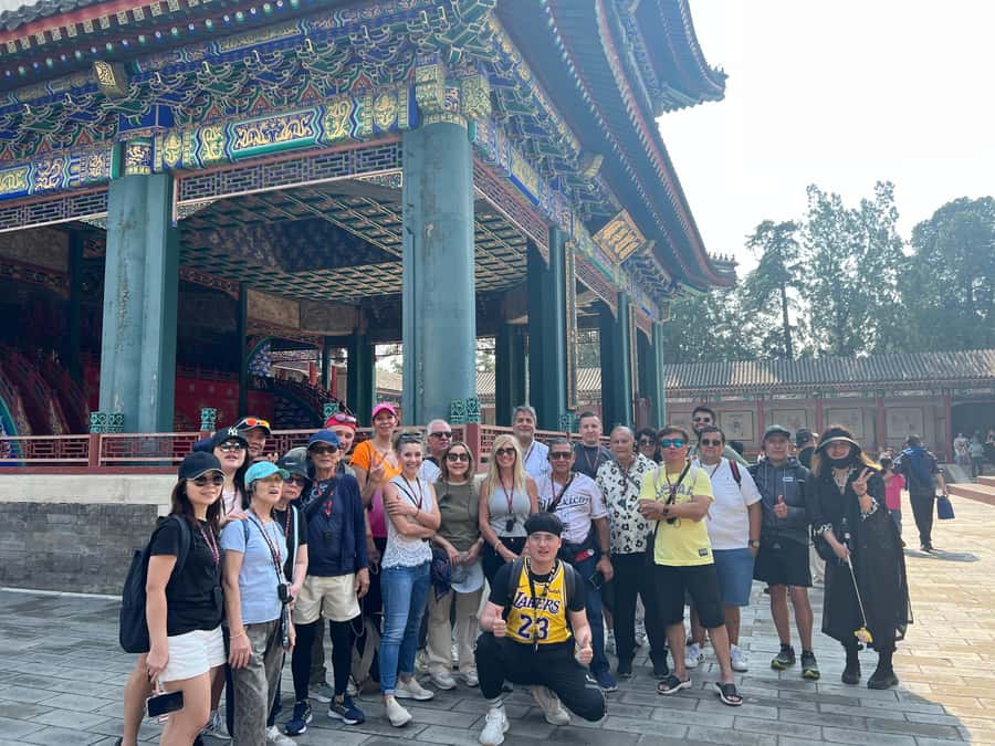 Temple Heaven, Summer Palace, Lama Temple, Hutong Bus Tour - Finishing near the Bird’s Nest for night views