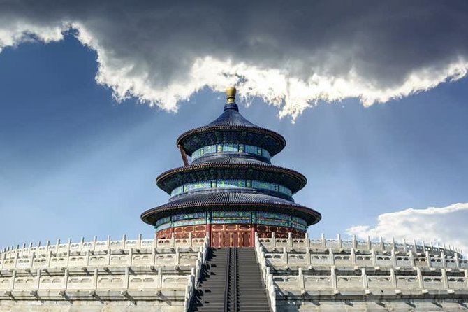 Temple of Heaven Morning Walking Tour with Ticket - Finding your way: starting at the east gate