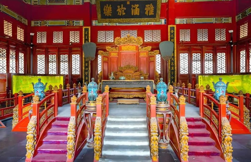 Tickets to all Beijing attractions (Forbidden City optional) - Forbidden City and Tiananmen Square, the Beijing “front door”