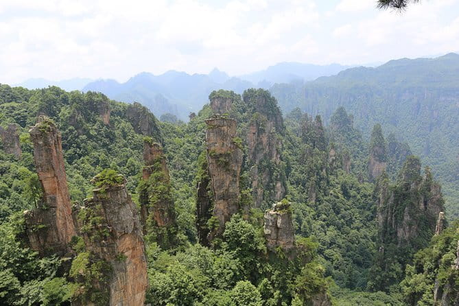 Top Zhangjiajie Mini Group Tour: Glass Bridge & Tianmen Mountain - Stop 2: Zhangjiajie Glass Bridge for Real-World Nerves