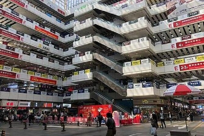 Translator Shopping Assistant and Business Tour Guide Service - Baima Garment Market: Another Shot at Clothing Clarity