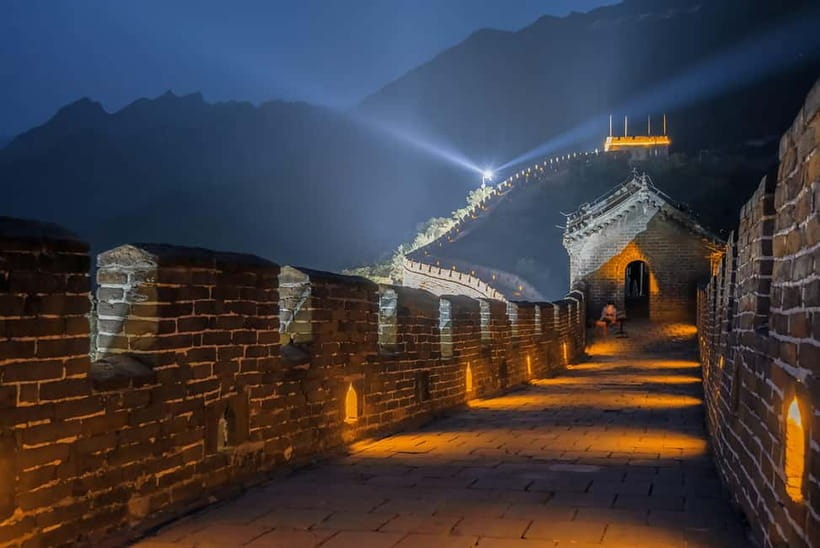 Twilight Glow at Mutianyu Great Wall Evening Bus Tour+Ticket - Getting to the Wall: Hepingxiqiao Station to Mutianyu in 1.5 Hours