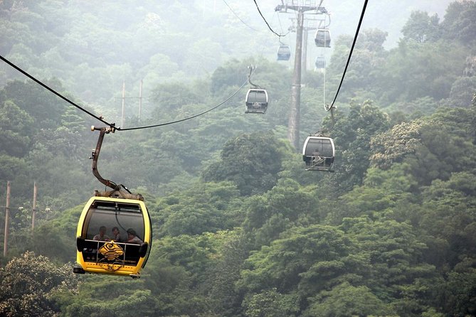 Visa-Free Private City Tour for Guangzhou Airport Layover Visitor - Stop 4: Liwan Lake Park for a free breath
