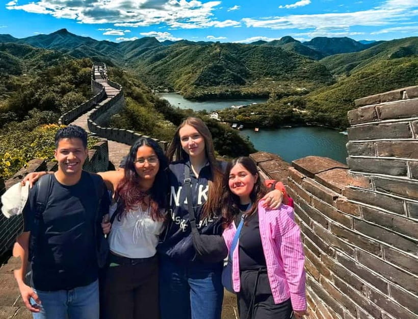 Water-Great Wall Odyssey: Hike & Cruise One Day Tour - Why Huanghuacheng feels different: the Wall hugs a lake