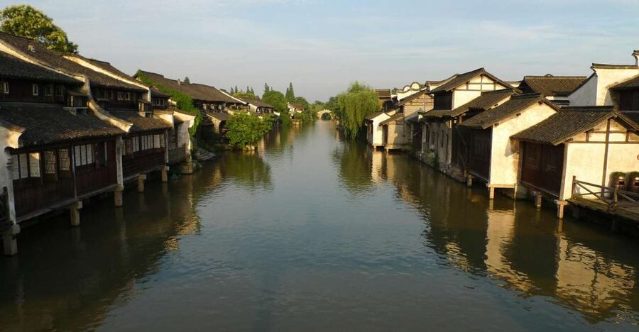 Wuzhen Private Full-Day Tour from Shanghai - From Shanghai to Wuzhen: the 2-hour transfer in a private van