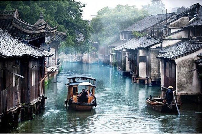 Wuzhen Water Town Delight Tour With Riverside Lunch Experience - Traditional Shadow Play Shows, A Type of Culture You Can’t Google Away