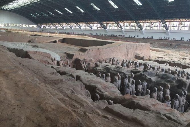 Xi'an 1-Day Coach Tour of Terracotta Army - Your Route Choice: City Wall, Big Wild Goose Pagoda, Tang Dynasty Show, or Huaqing Palace