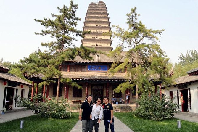 Xi'an Private Full-Day Tour with Terracotta Warriors, City Wall - Tips that make the day run smoothly